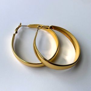 Unlabeled Gold Colored Wide Hoops